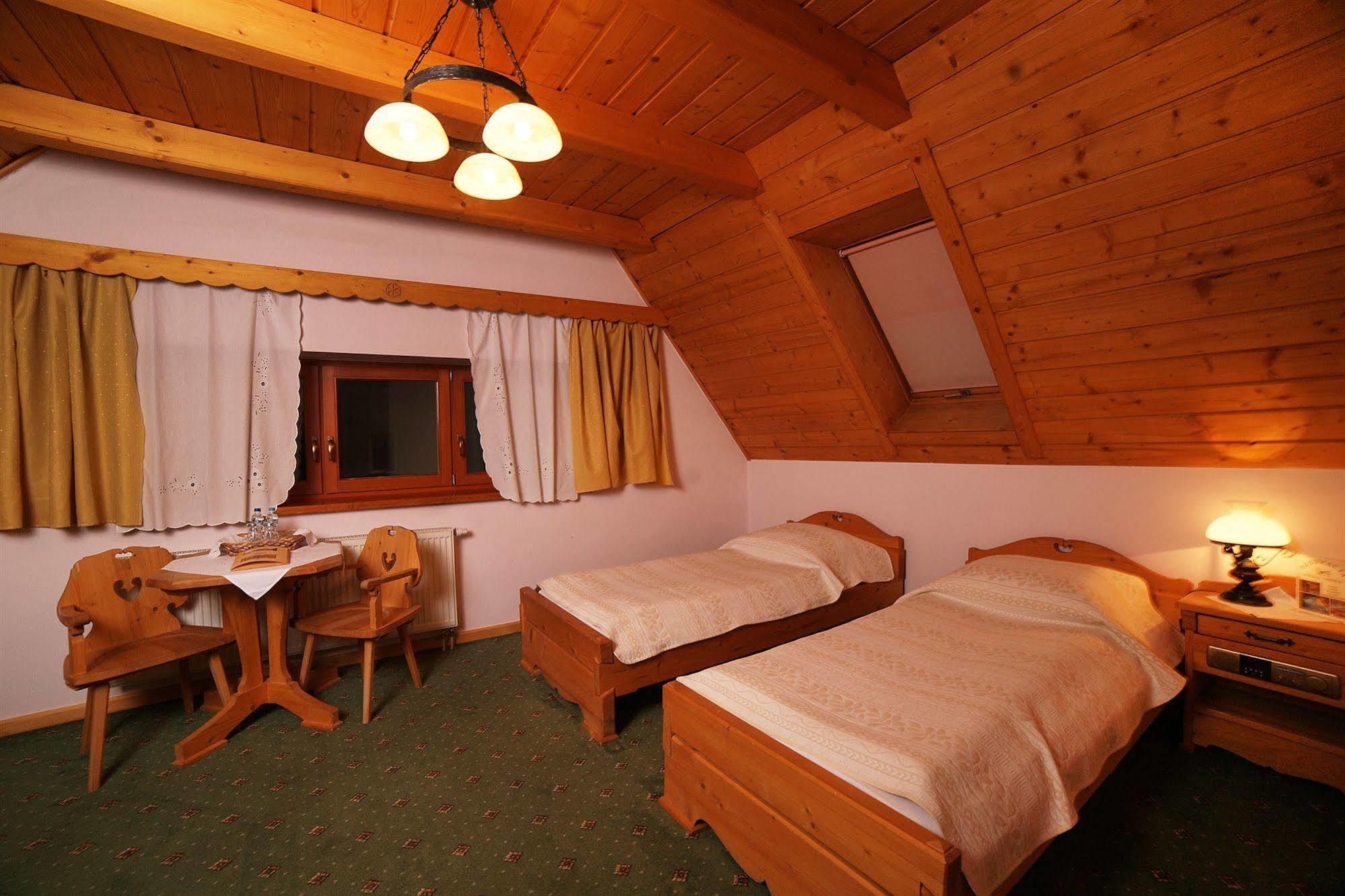 Hotel Sabala Закопане Экстерьер фото